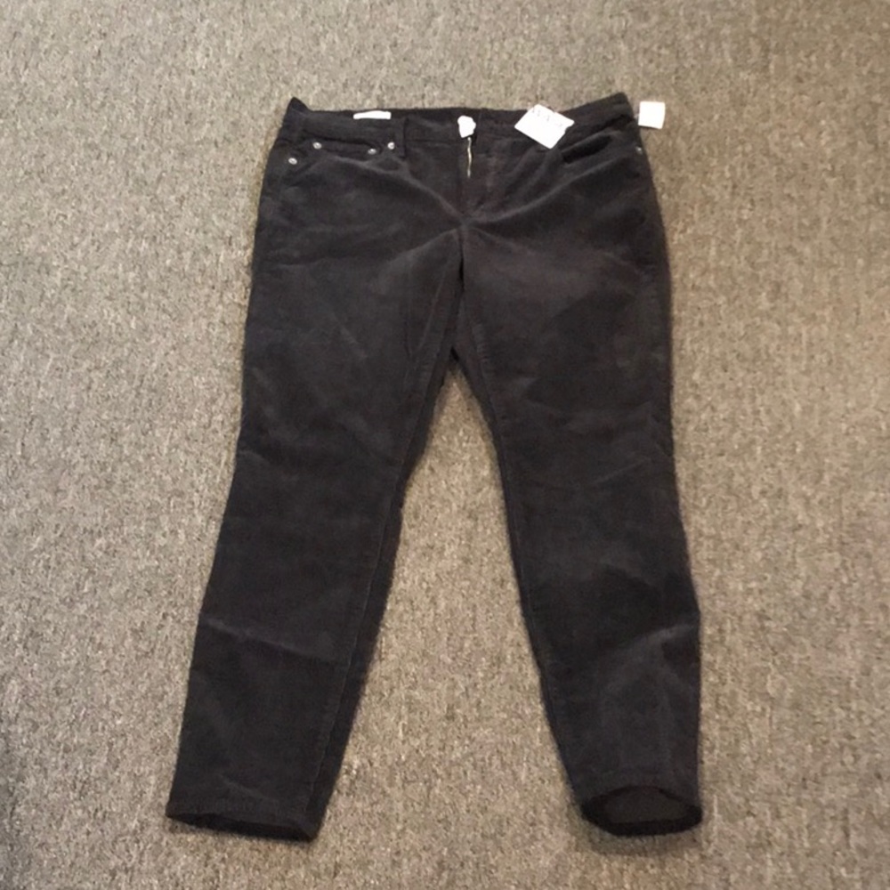 NWT GAP 1969 black corduroy jeans
